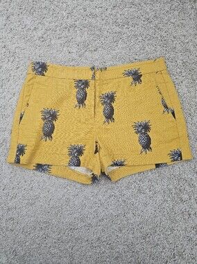 Ann Taylor Devin City Short Womens 4 Yellow Pineapple Print Cotton Spandex